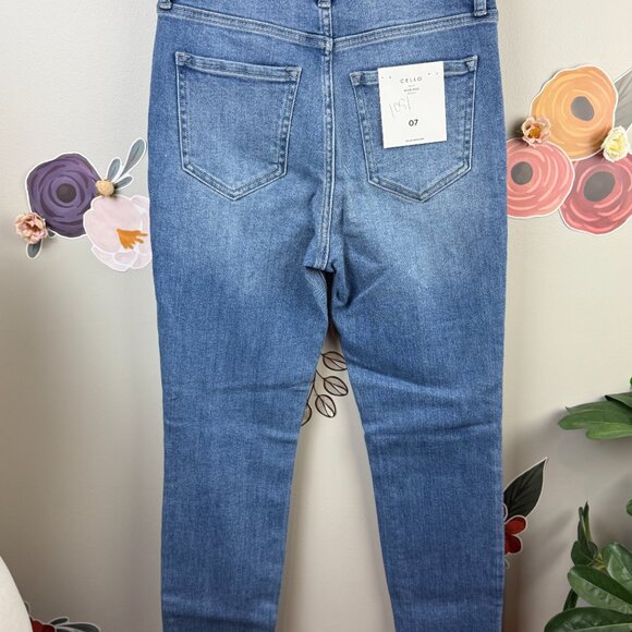 Cello Super High-Rise Skinny Jean - Size - 7 - Picture 2 of 5